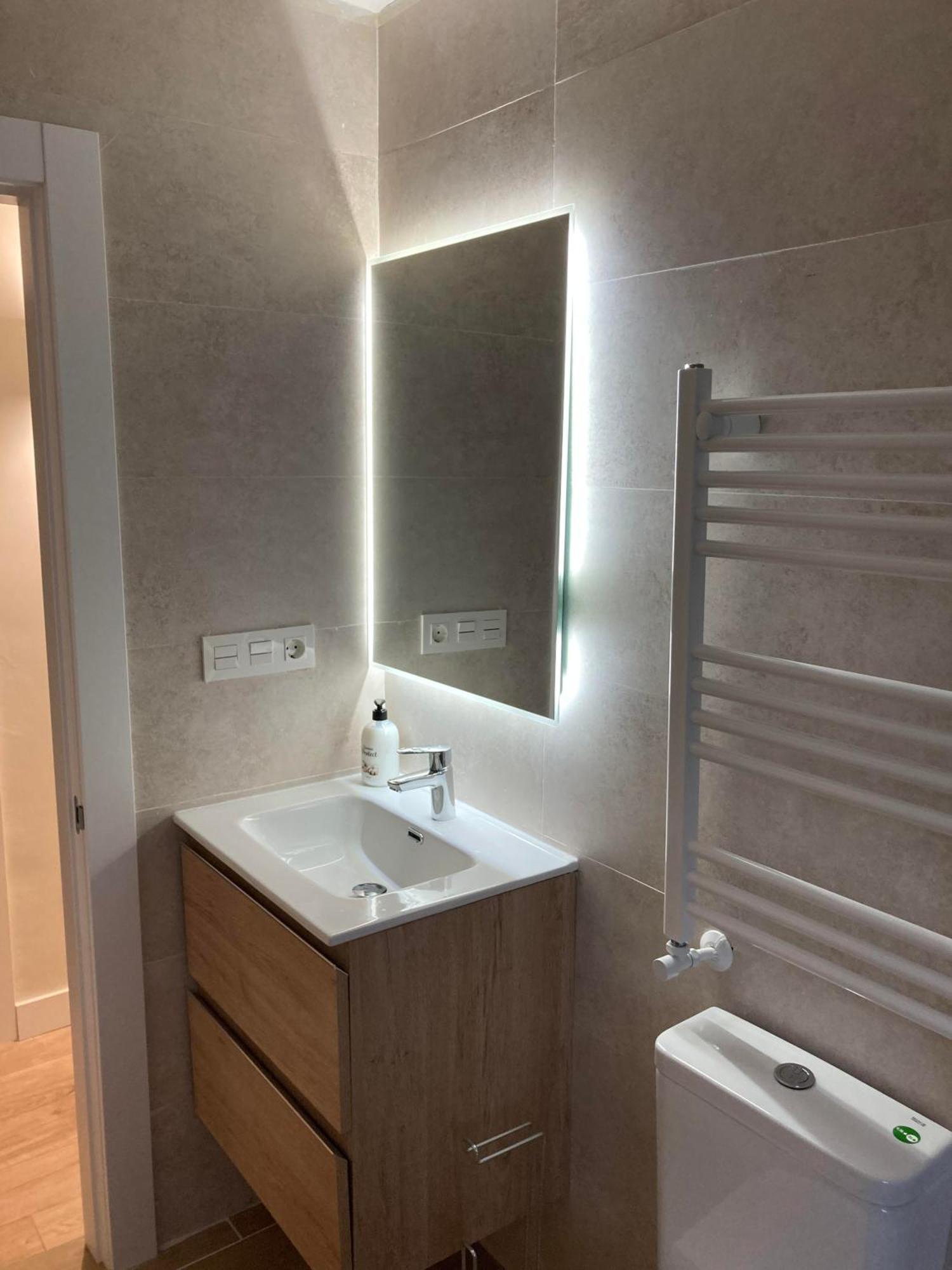 La Ventana De Foncalada Exterior Tranquilo Pleno Centro Parking Gratis Wifi Apartment Овиедо Екстериор снимка